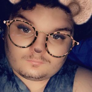 Meet your Posher, Cody